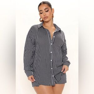 NWT Women's‎ Juniors Fashion Nova Navy Striped Blouse Shirt  Top XL 15 (A2)